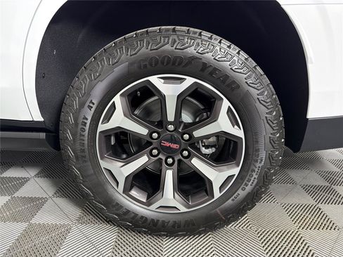 New 2026 GMC Yukon AT4 Ultimate AWD/4WD image 23