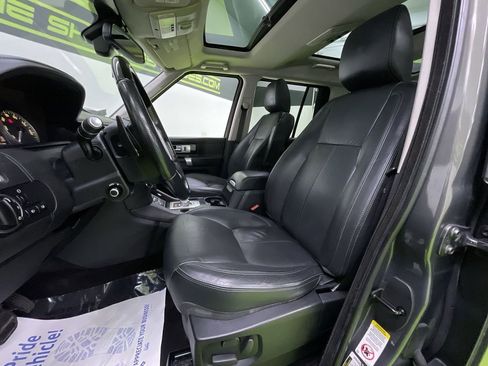 Used 2016 Land Rover LR4 HSE LUX image 17