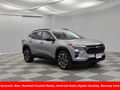 Used 2024 Chevrolet Trax RS w/ Sunroof Package