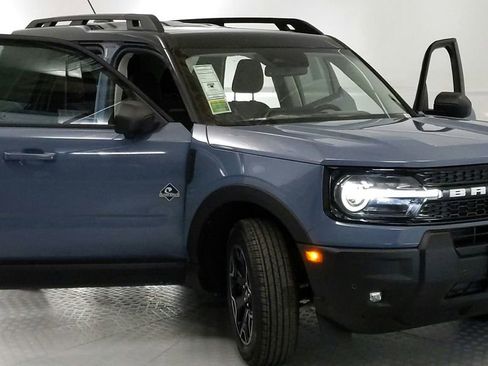 New 2025 Ford Bronco Sport Outer Banks w/ Outer Banks Tech Package+ image 9