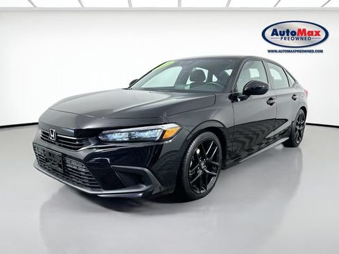 Used 2023 Honda Civic Sport image 4