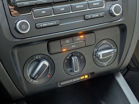 Used 2013 Volkswagen Jetta SE image 21