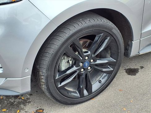 Used 2020 Ford Edge ST w/ Equipment Group 401A image 27