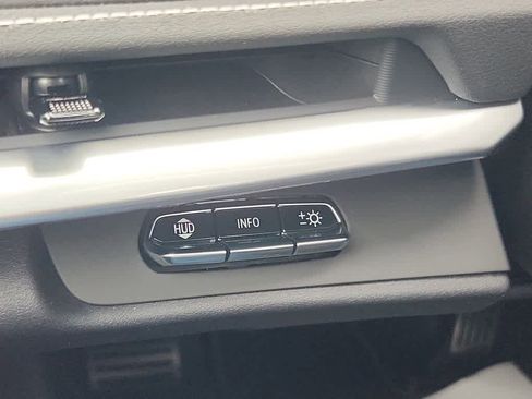 Used 2025 Chevrolet Corvette Z06 image 16