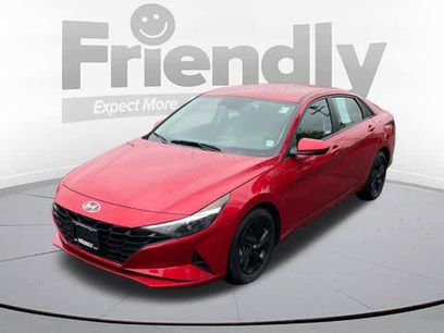 Used 2022 Hyundai Elantra SEL w/ Convenience Package
