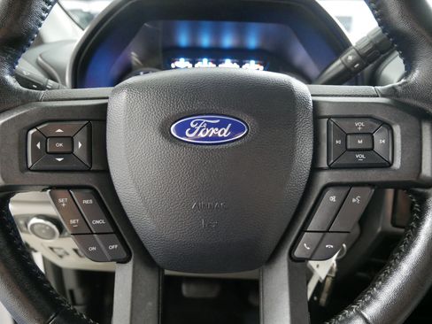 Used 2019 Ford F150 XLT w/ Equipment Group 302A Luxury AWD/4WD image 25