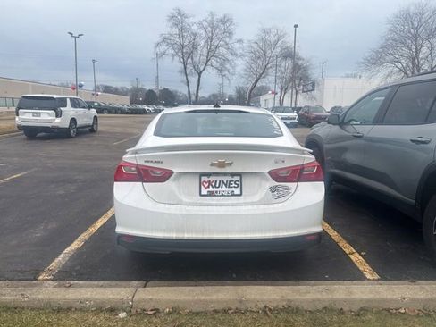 Used 2022 Chevrolet Malibu LS image 5