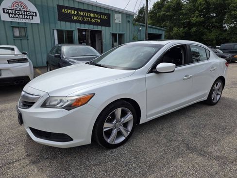 Used 2014 Acura ILX FWD image 3