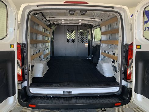 Used 2025 Ford Transit 250 Low Roof w/ Exterior Upgrade Package RWD image 29