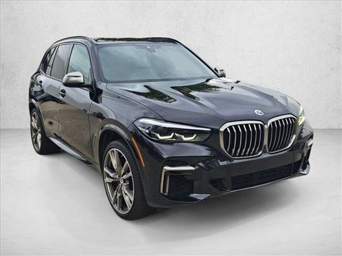 Used 2023 BMW X5 M50i w/ Parking Assistance Package image 3