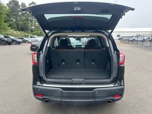 Used 2020 Subaru Ascent Touring AWD/4WD image 38