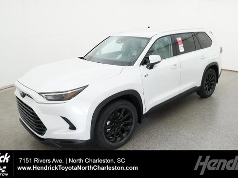New 2026 Toyota Grand Highlander XLE FWD image 1