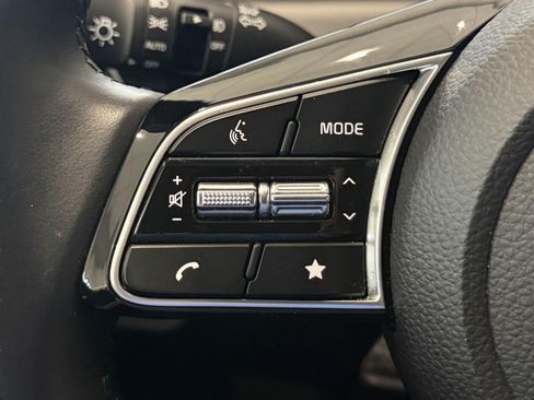 Used 2025 Kia Seltos X-Line AWD/4WD image 29