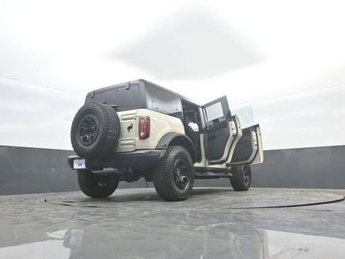 New 2026 Ford Bronco Badlands w/ Sasquatch Package image 36