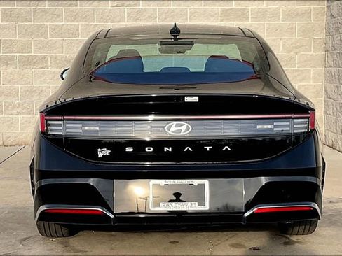 New 2025 Hyundai Sonata SEL image 4
