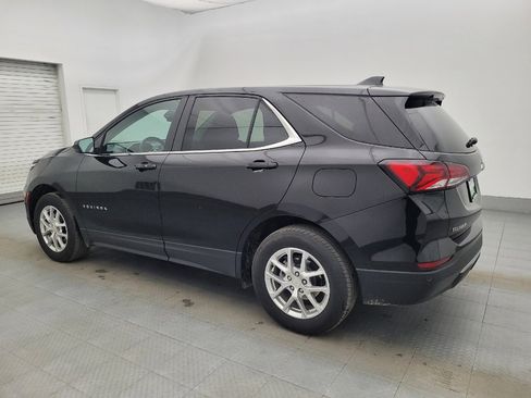 Used 2024 Chevrolet Equinox LT image 3