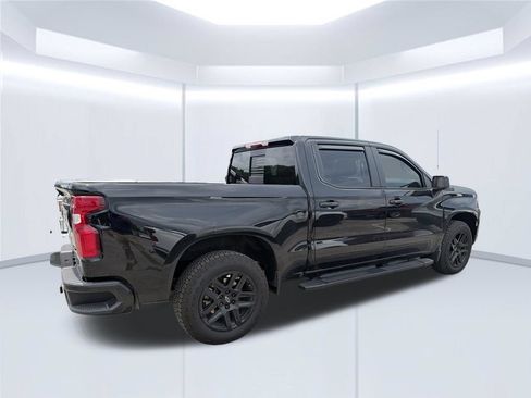 Used 2025 Chevrolet Silverado 1500 RST AWD/4WD image 5