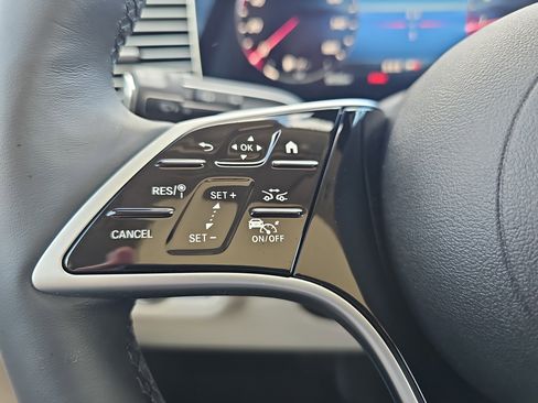 New 2026 Mercedes-Benz GLE 350 4MATIC image 18