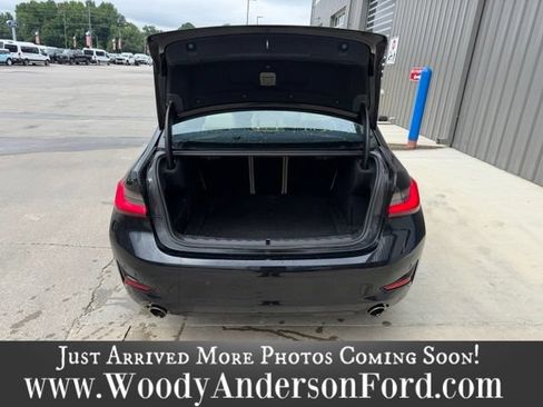 Used 2021 BMW 330i Sedan RWD image 6