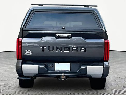 Used 2022 Toyota Tundra Limited w/ Power Package AWD/4WD image 5