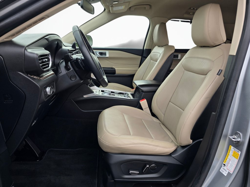 Used 2020 Ford Explorer Limited AWD/4WD image 10