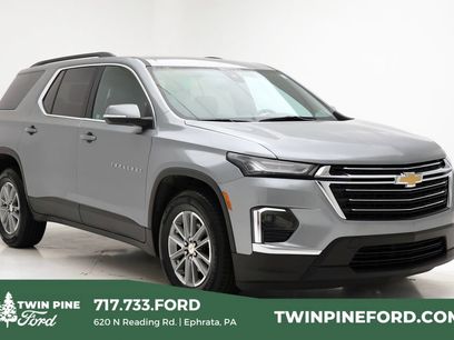 Used 2023 Chevrolet Traverse LT