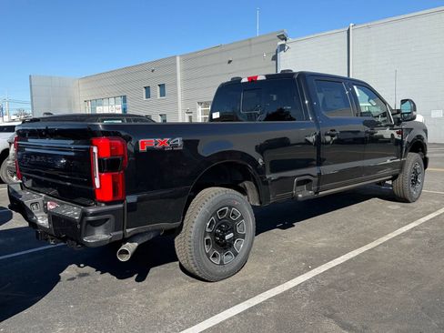 New 2026 Ford F350 Platinum w/ FX4 Off-Road Package image 5