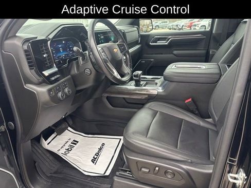 Certified 2022 Chevrolet Silverado 1500 LTZ w/ LTZ Premium Package image 12