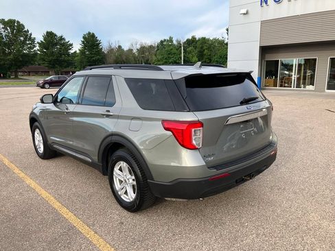 Used 2020 Ford Explorer XLT w/ Comfort Package AWD/4WD image 8