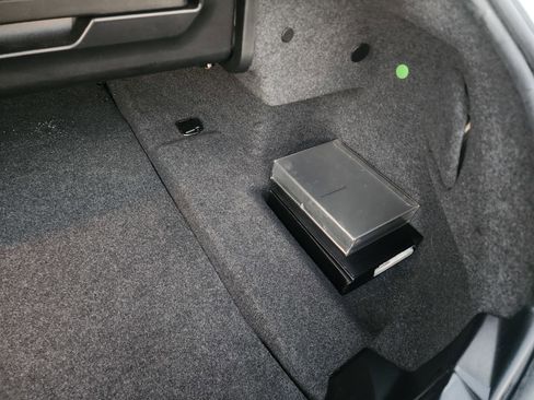 Used 2007 BMW 650i Convertible image 12