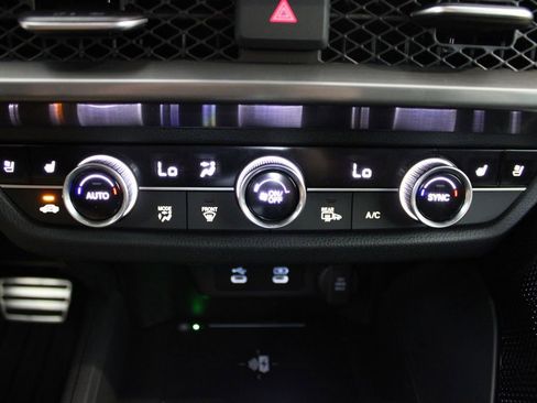 Used 2025 Acura ADX A-Spec image 19