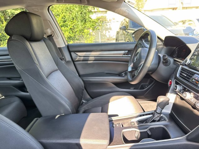 Used 2019 Honda Accord LX image 10