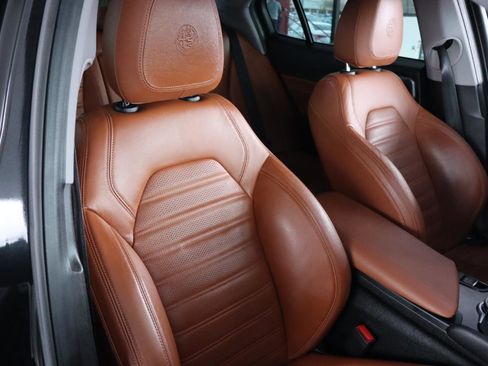 Used 2019 Alfa Romeo Giulia Ti Sport w/ Quick Order Package 22U Sport image 39