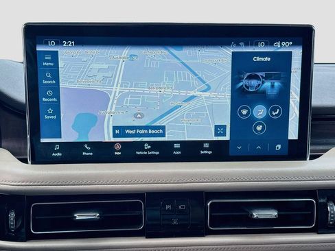 Used 2021 Lincoln Nautilus Reserve w/ Equipment Group 201A FWD image 14