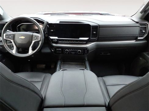 Used 2024 Chevrolet Silverado 2500 LTZ w/ LTZ Convenience Package image 10