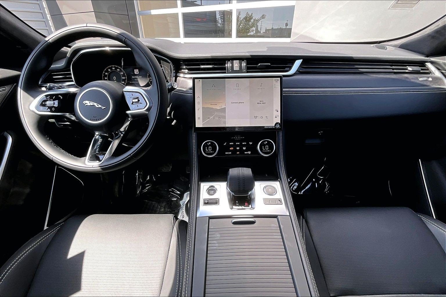 New 2026 Jaguar F-PACE R-Dynamic S AWD/4WD image 5