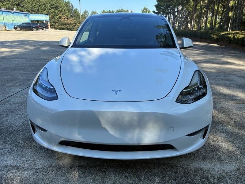Used 2022 Tesla Model Y AWD image 14