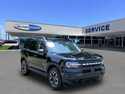 Used 2021 Ford Bronco Sport Outer Banks AWD/4WD image 2