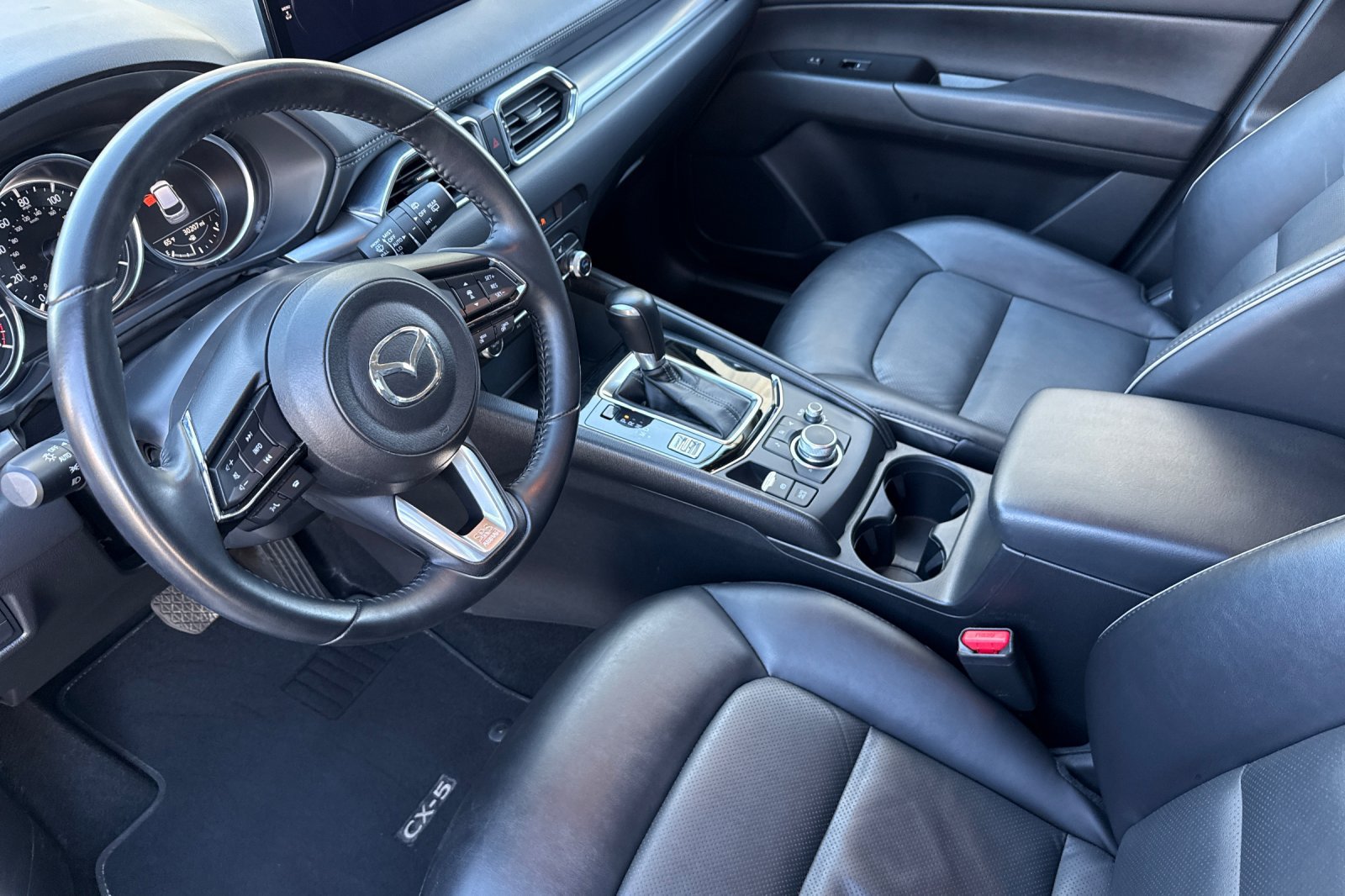 Used 2025 MAZDA CX-5 AWD 2.5 S w/ Select Package image 4