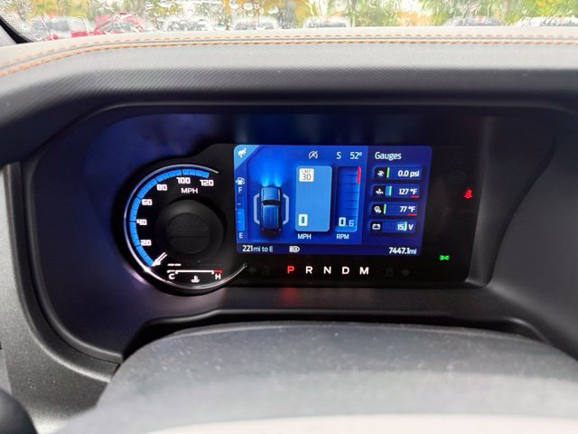 Used 2024 Ford Bronco Badlands AWD/4WD image 17