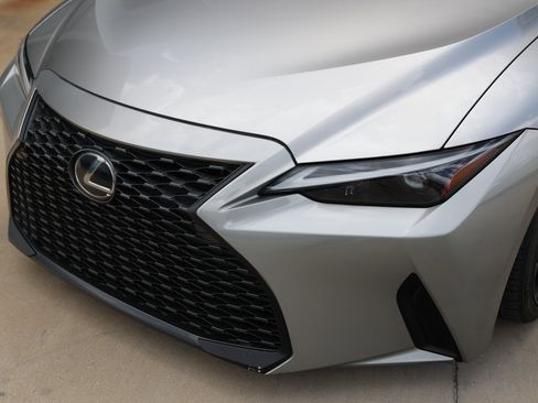 Used 2021 Lexus IS 300 w/ Accessory Package RWD image 36
