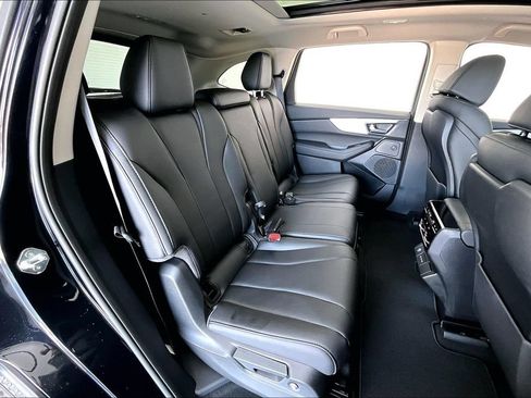 Certified 2025 Acura MDX FWD image 33
