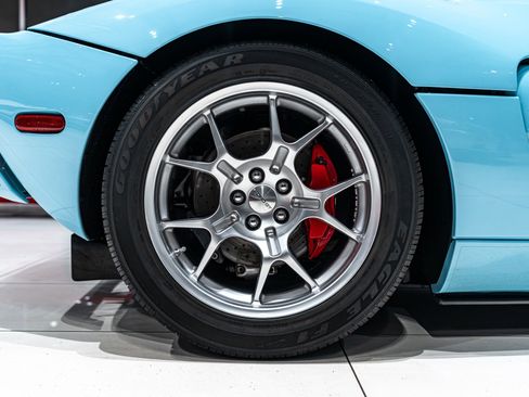 Used 2006 Ford GT image 58