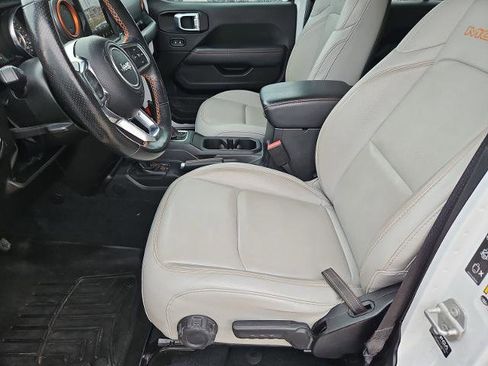 Used 2023 Jeep Gladiator Mojave w/ LED Lighting Group image 18