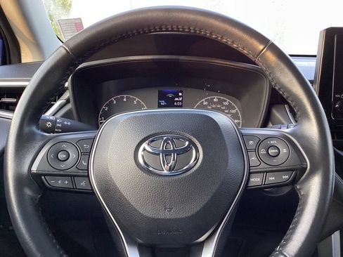 Used 2023 Toyota Corolla Cross LE AWD/4WD image 24