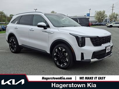Used 2025 Kia Sorento EX w/ Panoramic Sunroof Package