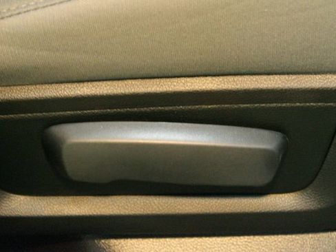 Used 2016 RAM 1500 Big Horn image 12