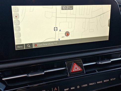 New 2025 Kia Niro Wind w/ Wind Preserve Package image 11