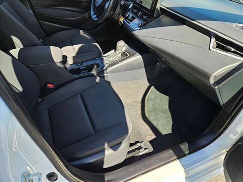 Used 2023 Toyota Corolla LE image 19