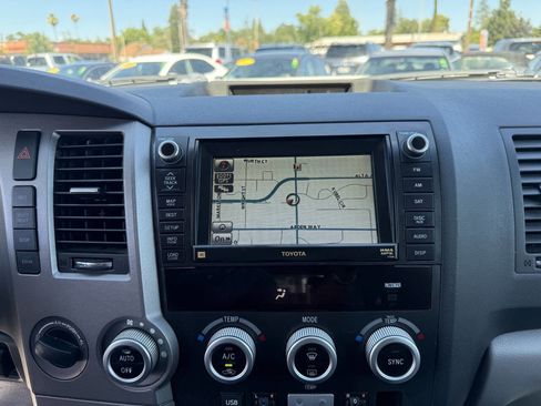 Used 2012 Toyota Sequoia Platinum image 16